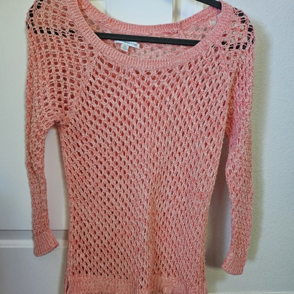 Vintage American Eagle Outfitters Small Open Knit Pink Sweater